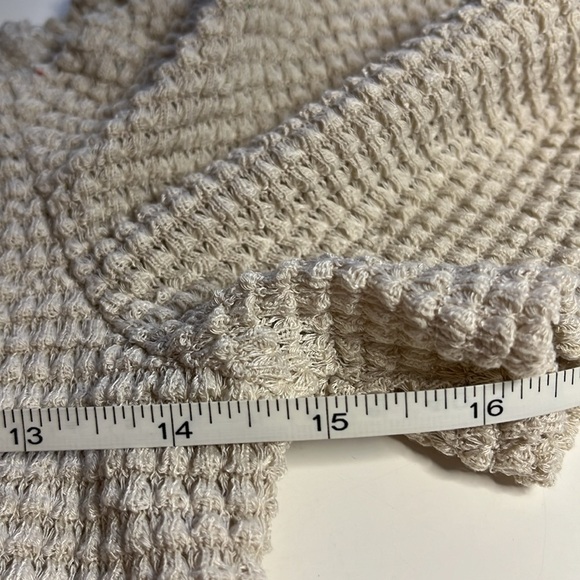 SHEIN tan crop top scalloped edge on bottom lined in front textured fabric sz L - Picture 6 of 7